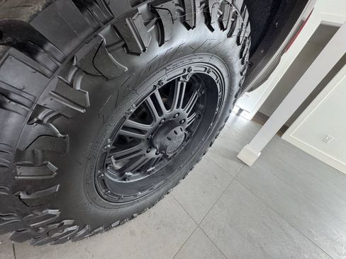 Used 2015 Ford F250 XLT w/ FX4 Off-Road Package AWD/4WD image 10