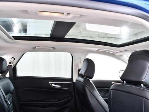 Used 2024 Ford Edge SEL w/ Convenience Package image 18