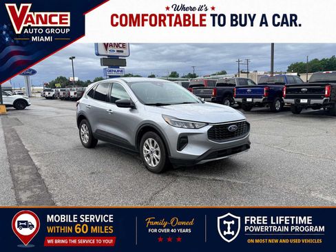 Used 2023 Ford Escape Active AWD/4WD image 1