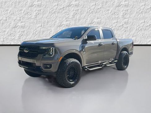 Used 2025 Ford Ranger XLT w/ Black Appearance Package AWD/4WD image 7