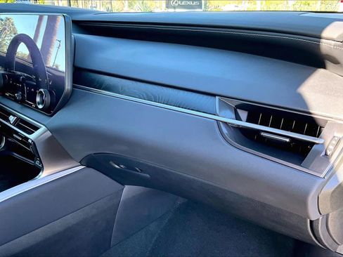 Used 2024 Lexus RX 350 Premium w/ Convenience Package image 17
