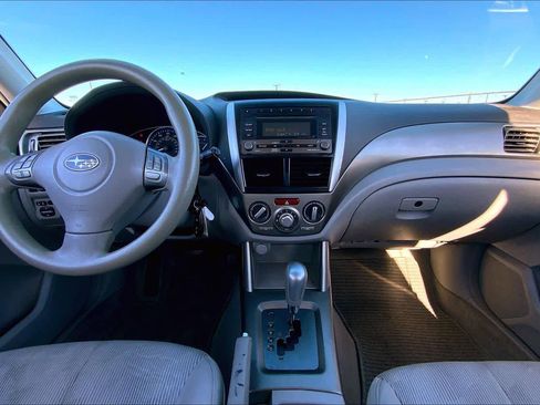 Used 2010 Subaru Forester 2.5X Premium image 14