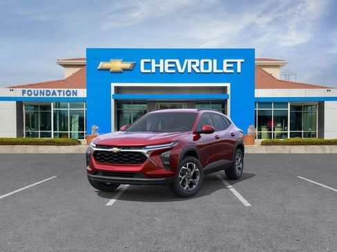 New 2026 Chevrolet Trax LT w/ Driver Confidence Package image 8