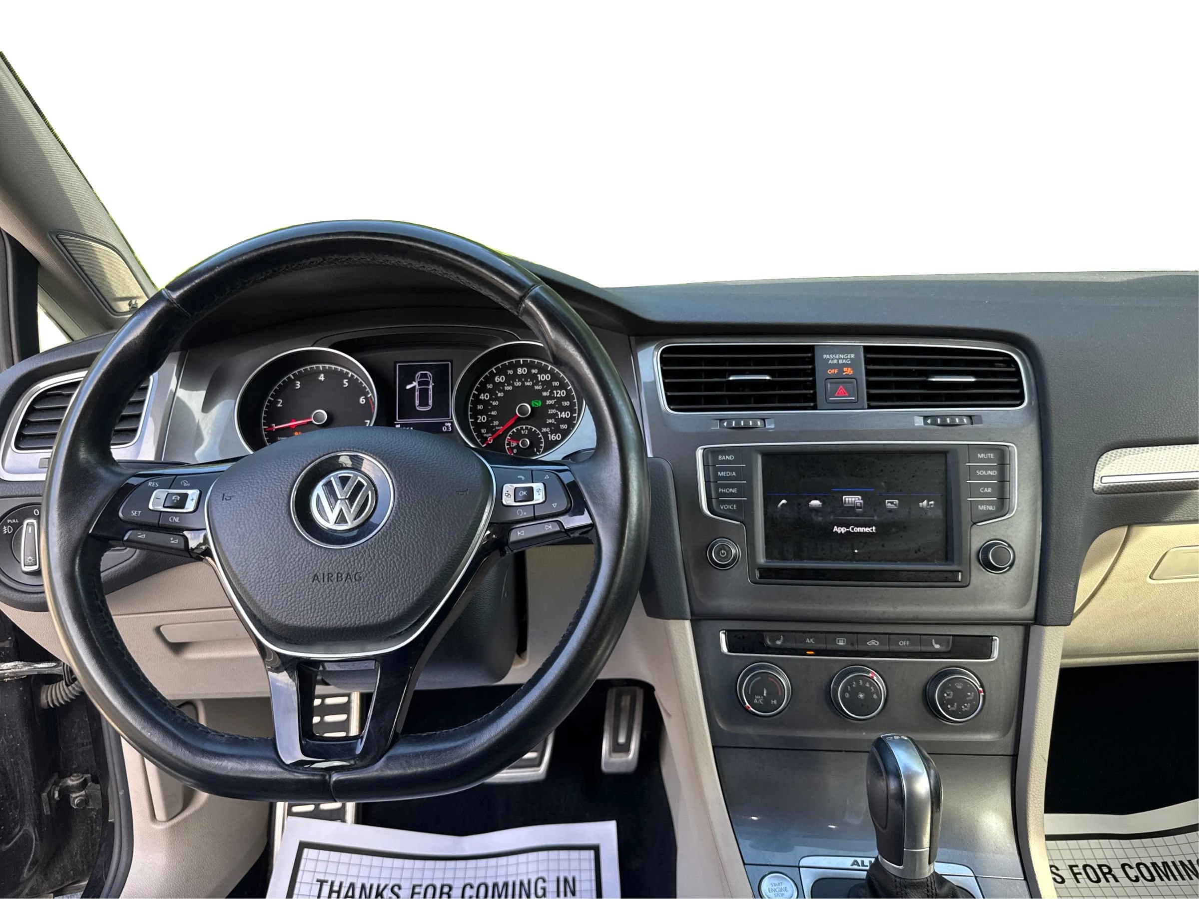 Used 2017 Volkswagen Golf Alltrack SE AWD/4WD image 24