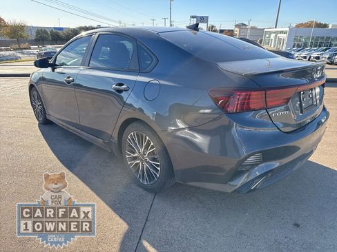 Used 2023 Kia Forte GT-Line w/ GT-Line Premium Package image 5