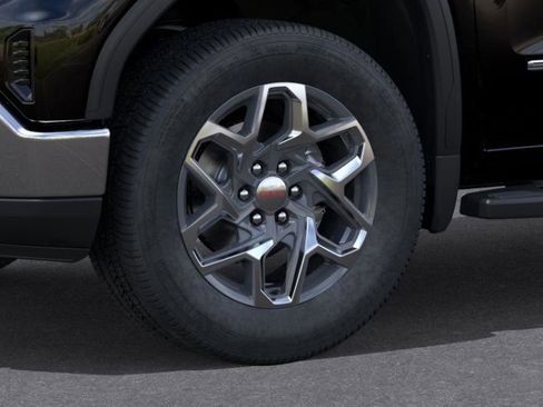 New 2026 GMC Sierra 1500 SLT image 9