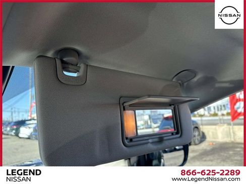 Used 2024 Nissan Murano SV image 30