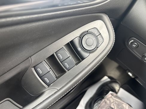 Used 2024 Buick Encore GX Sport Touring w/ Comfort Package image 16