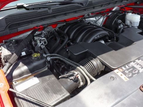 Used 2018 Chevrolet Silverado 1500 LT w/ Texas Edition image 11