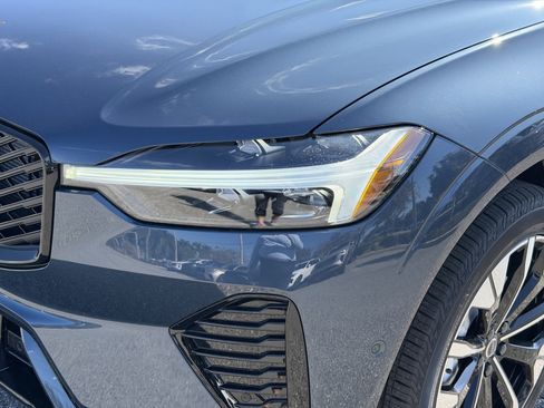 New 2026 Volvo XC60 B5 Plus w/ Protection Package image 8