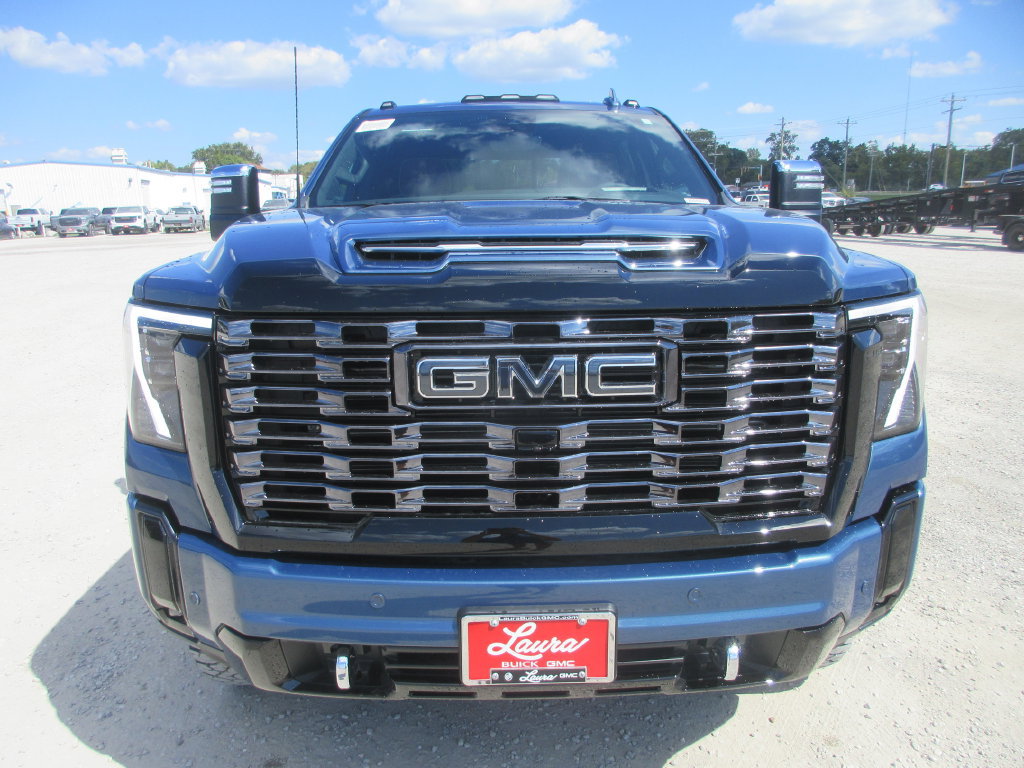 New 2026 GMC Sierra 2500 Denali Ultimate AWD/4WD image 12
