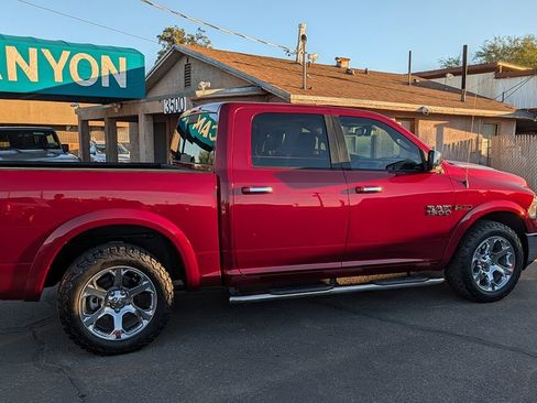 Used 2014 RAM 1500 Laramie w/ Convenience Group image 5