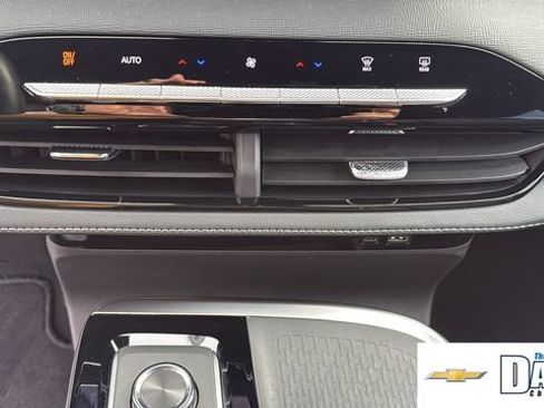 Used 2026 Buick Enclave Sport Touring FWD image 24
