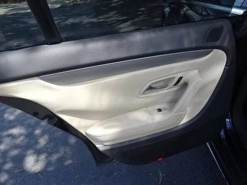 Used 2012 Volkswagen CC R-Line image 23