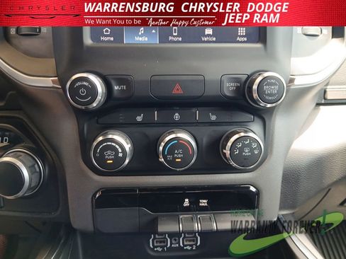 Used 2024 RAM 1500 Big Horn AWD/4WD image 22