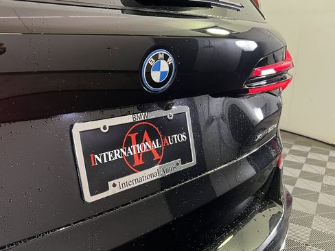 New 2026 BMW X5 xDrive50e w/ M Sport Package image 14
