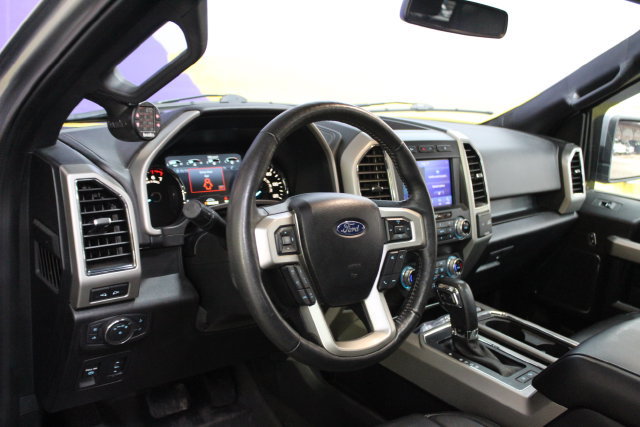 Used 2020 Ford F150 Lariat w/ Equipment Group 502A Luxury AWD/4WD image 12