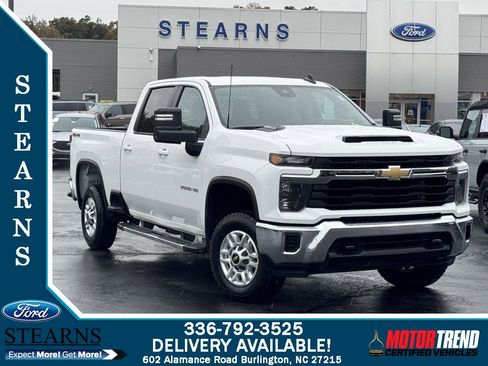 Used 2024 Chevrolet Silverado 2500 LT image 1