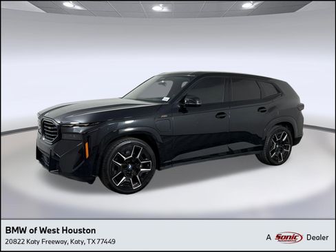 Used 2023 BMW XM AWD/4WD image 1