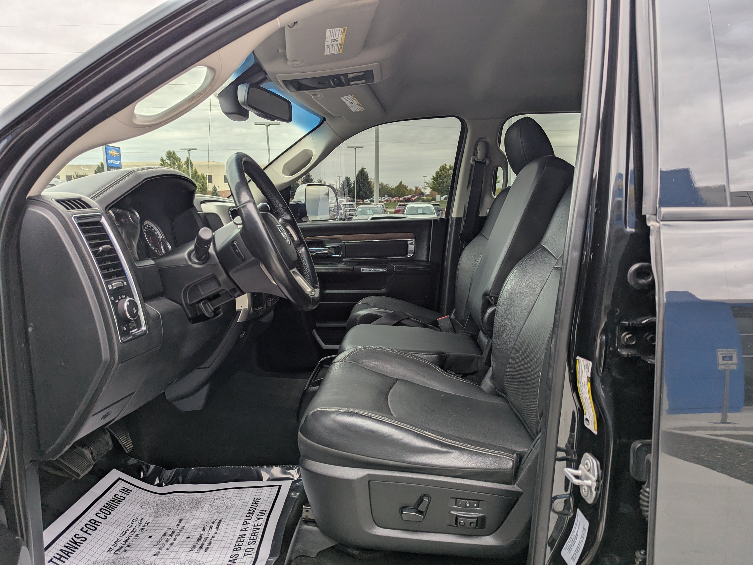 Used 2017 RAM 2500 Laramie AWD/4WD image 12