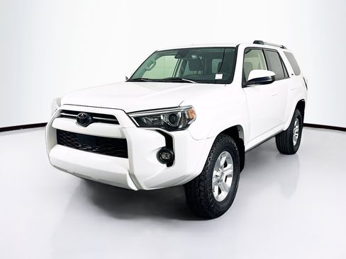 Used 2023 Toyota 4Runner SR5 RWD image 3
