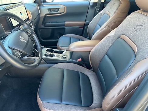 Used 2025 Ford Bronco Sport Outer Banks image 16