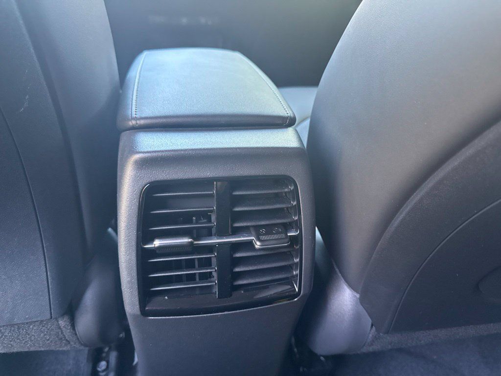 Used 2025 Kia Niro Wind w/ Wind Preserve Package FWD image 24