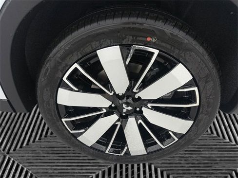 New 2026 Mitsubishi Outlander SE image 35