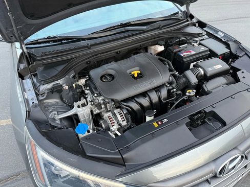 Used 2019 Hyundai Elantra SEL image 22