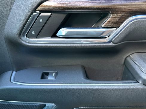 Used 2024 Chevrolet Silverado 2500 LT image 19