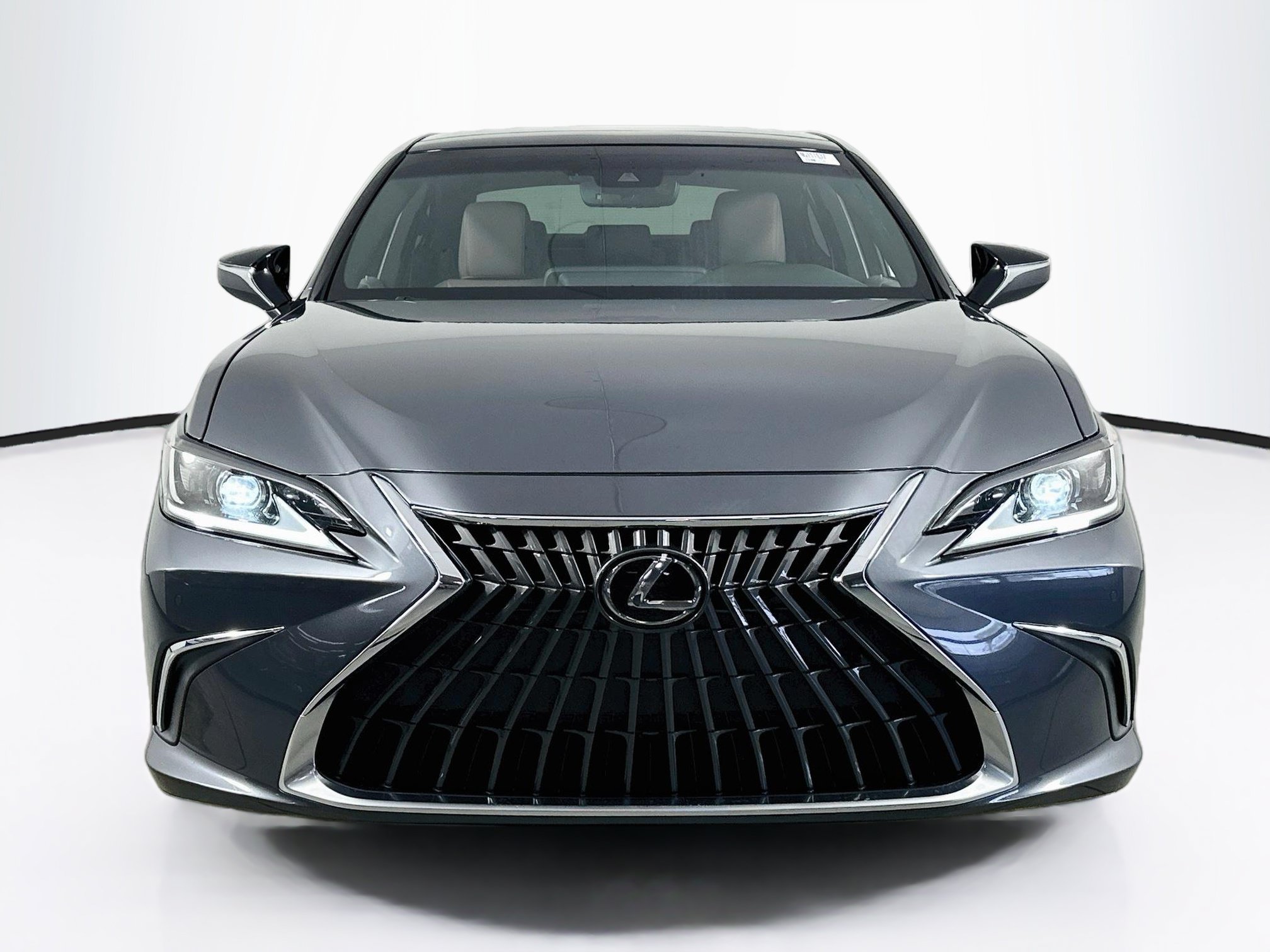 Used 2022 Lexus ES 350 w/ Premium Package FWD image 2