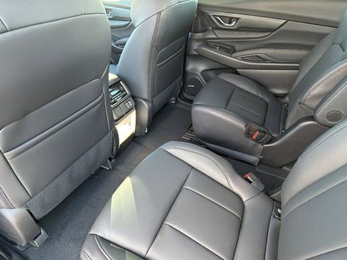 New 2026 Subaru Ascent Limited Bronze image 24