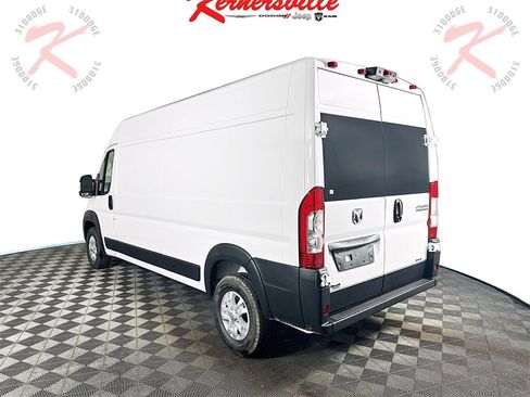 New 2026 RAM ProMaster 2500 w/ Quick Order Package 22G SLT image 5