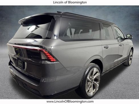 Certified 2025 Lincoln Navigator L Black Label w/ Black Label Special Edition AWD/4WD image 7