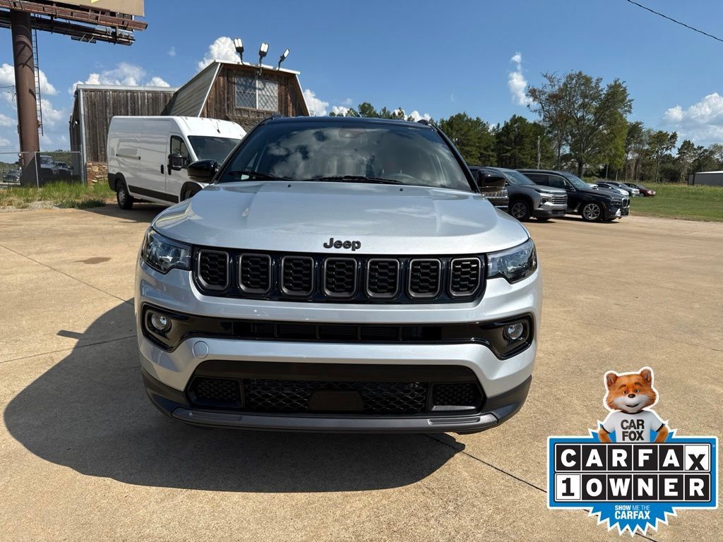 Certified 2026 Jeep Compass Limited AWD/4WD image 2