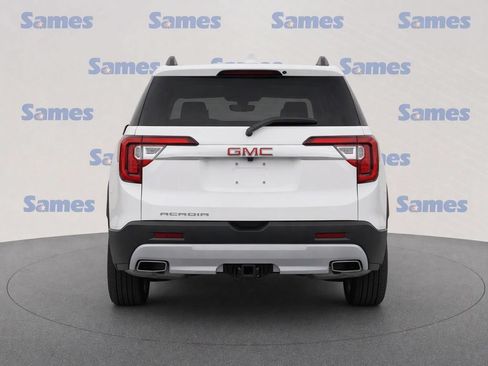 Used 2023 GMC Acadia SLT w/ Technology Package FWD image 6