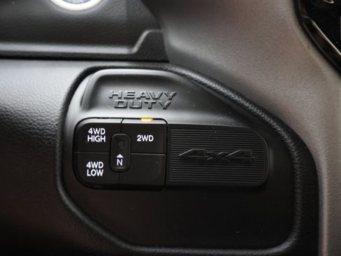 Used 2024 RAM 2500 Big Horn w/ Night Edition AWD/4WD image 43