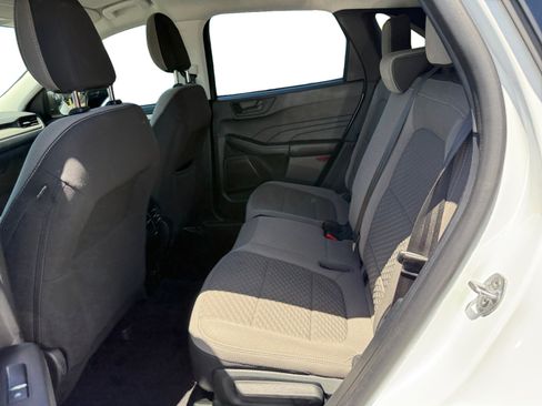 Used 2022 Ford Escape SE AWD/4WD image 16