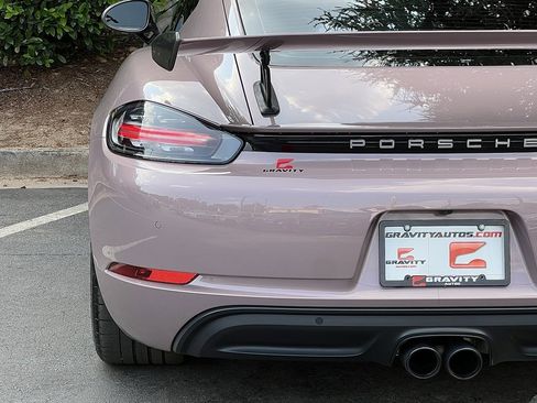 Used 2022 Porsche 718 Cayman image 14