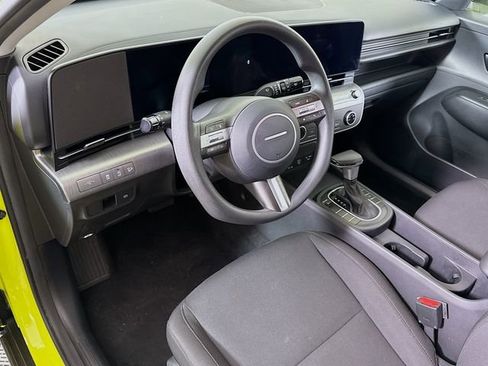 Certified 2024 Hyundai Kona SE image 11