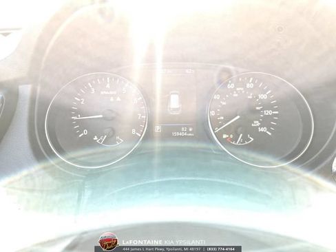 Used 2020 Nissan Rogue SV AWD/4WD image 17