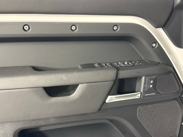 New 2026 Land Rover Defender 110 S AWD/4WD image 22