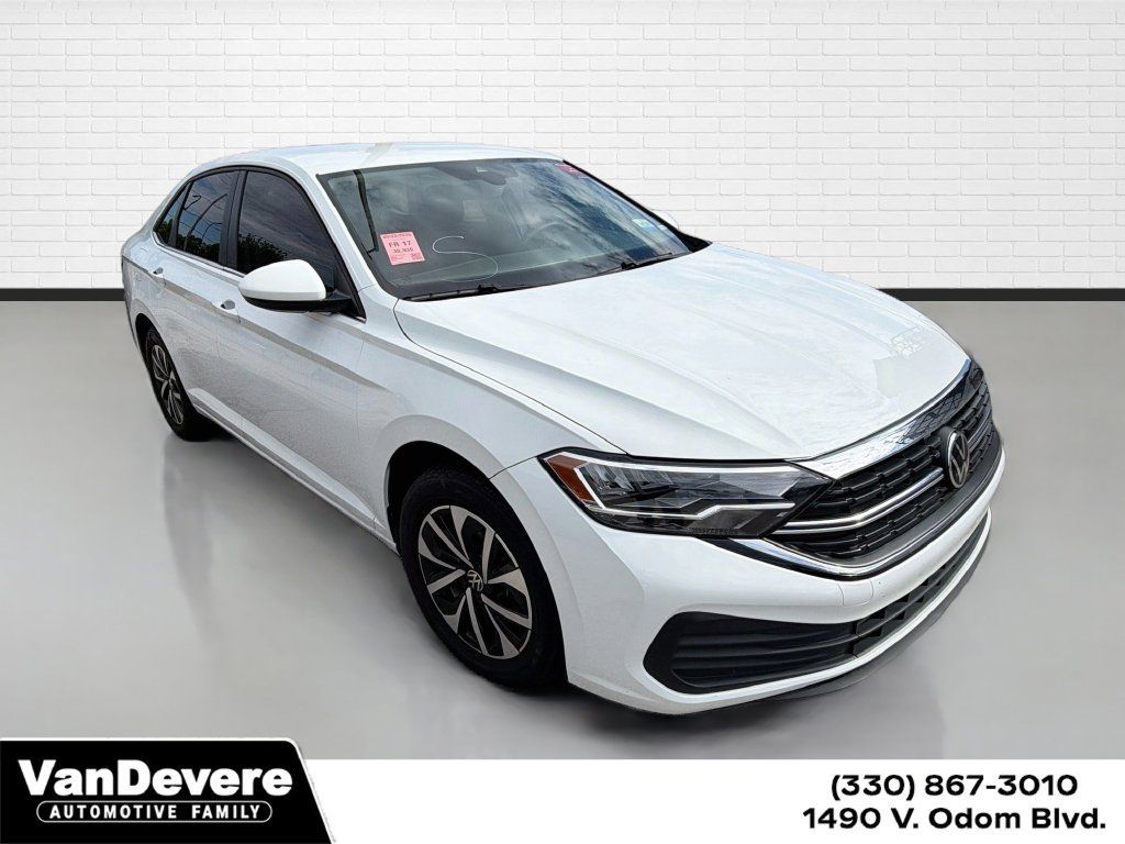 Used 2024 Volkswagen Jetta S FWD image 1