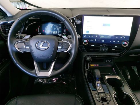 Used 2025 Lexus NX 350h AWD w/ Premium Package image 16