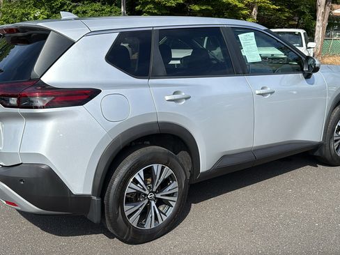 Certified 2022 Nissan Rogue SV AWD/4WD image 26