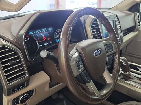Used 2019 Ford F150 Limited AWD/4WD image 6