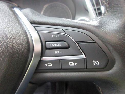 Used 2019 INFINITI Q50 Signature Edition AWD/4WD image 19