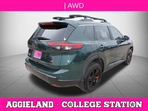 Certified 2026 Nissan Rogue SV w/ Rock Creek Premium Package AWD/4WD image 4