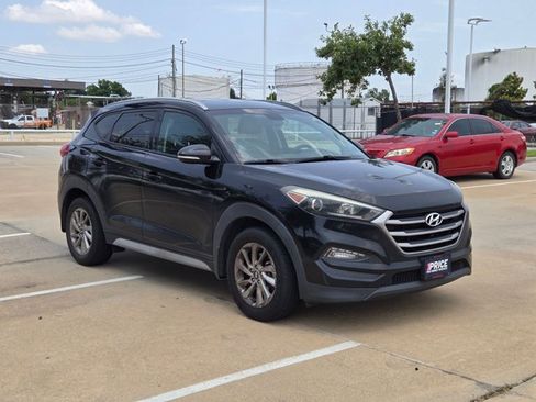 Used 2018 Hyundai Tucson SEL Plus FWD image 3