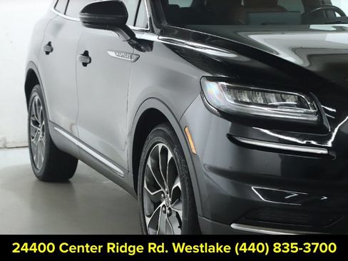 Used 2023 Lincoln Nautilus Reserve AWD/4WD image 9